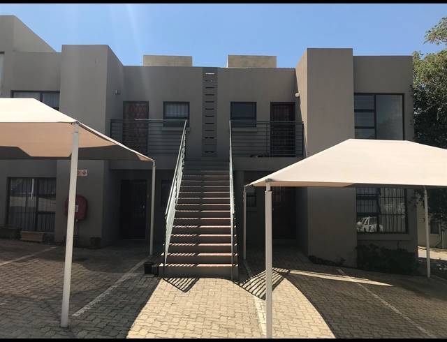 1 BEDROOM TOWNHOUSE FOR SALE IN PAULSHOF